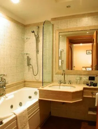 Carpediem Roma Golf Club Aparthotel
